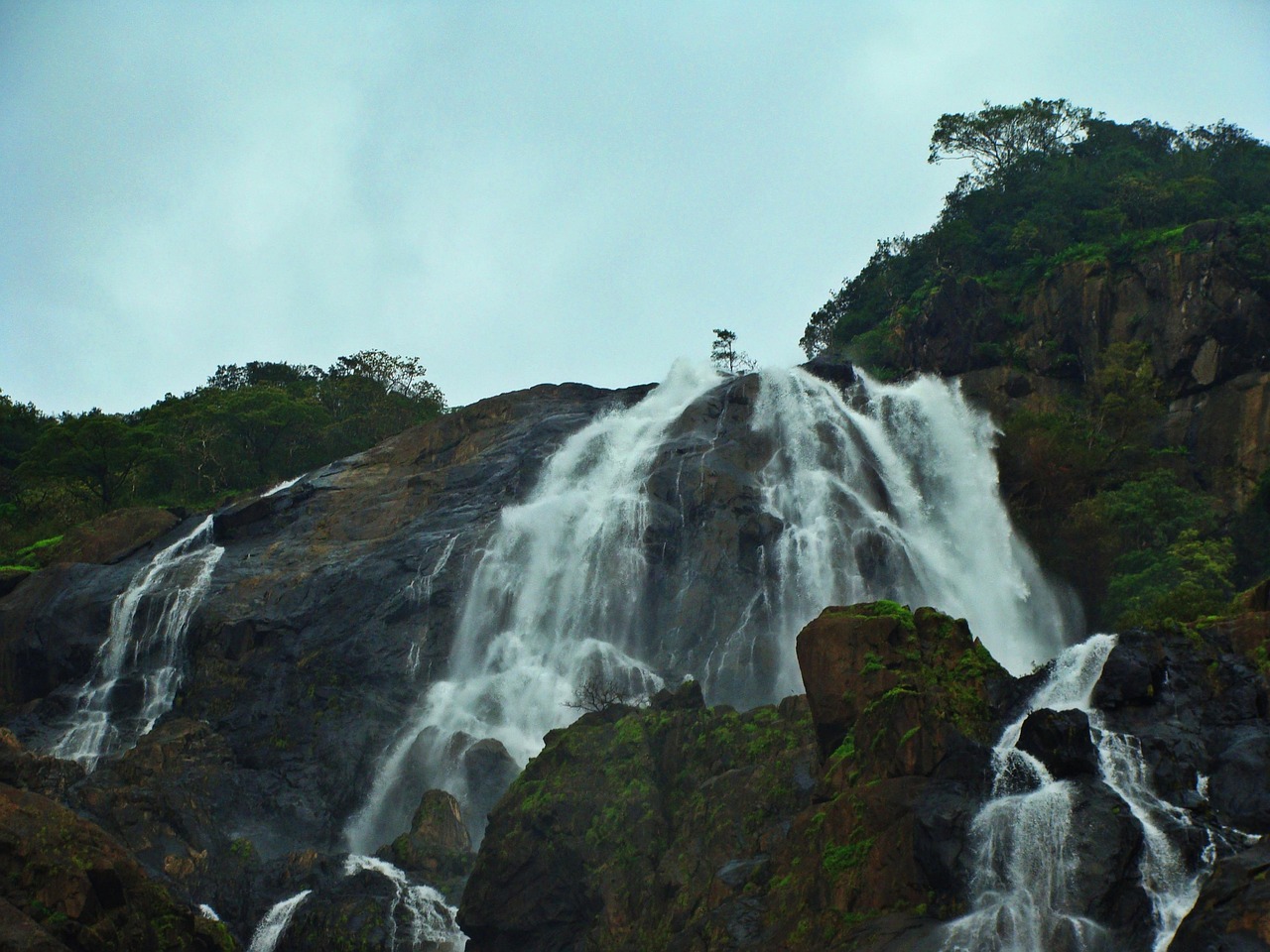 dudhsagar, waterfall, goa, india, western ghats, sahyadri, dudh sagar, dudhsagar, dudhsagar, dudhsagar, dudhsagar, dudhsagar, goa