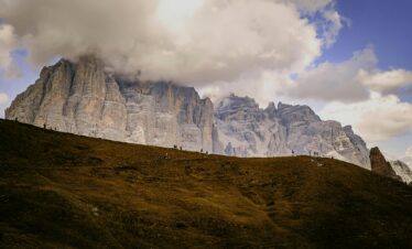 Dayara Bugyal trek