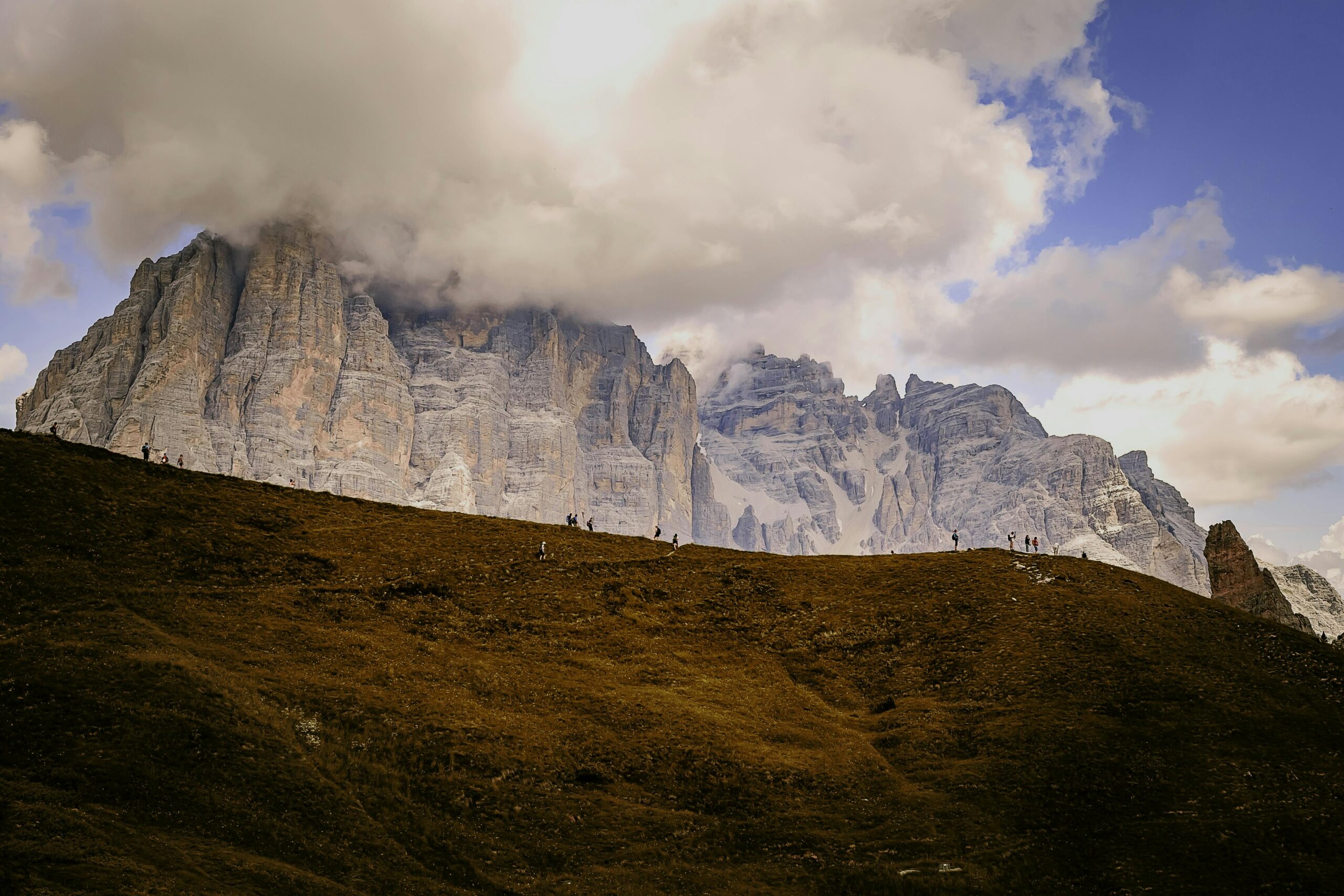 Dayara Bugyal trek